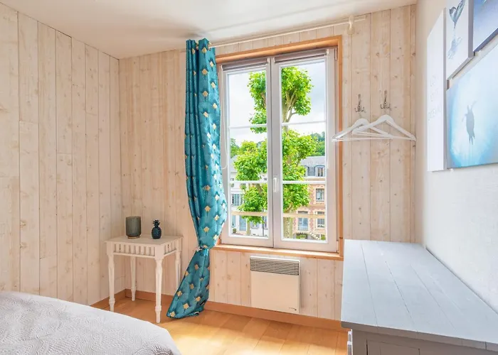 Un Air De * Honfleur